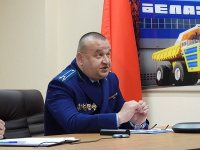 Состоялась встреча с начальником отдела по надзору за исполнением законодательства в войсках прокуратуры Минской области, старшим советником юстиции Поддевалиным Дмитрием Владимировичем.
