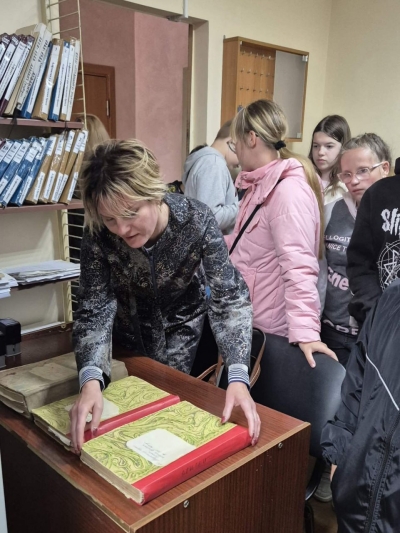 Нравственность, традиционные ценности, крепкие и счастливые браки – как создать общество, чтобы большая часть стремилась сохранению этих важных для каждого моментов?